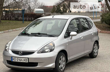 Хетчбек Honda Jazz 2006 в Дніпрі