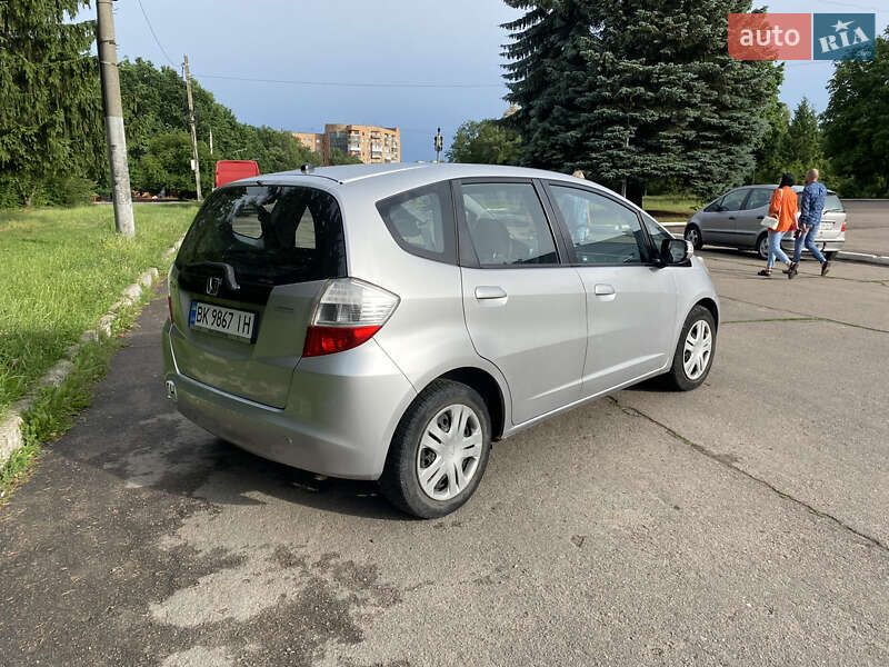 Хэтчбек Honda Jazz 2009 в Ровно