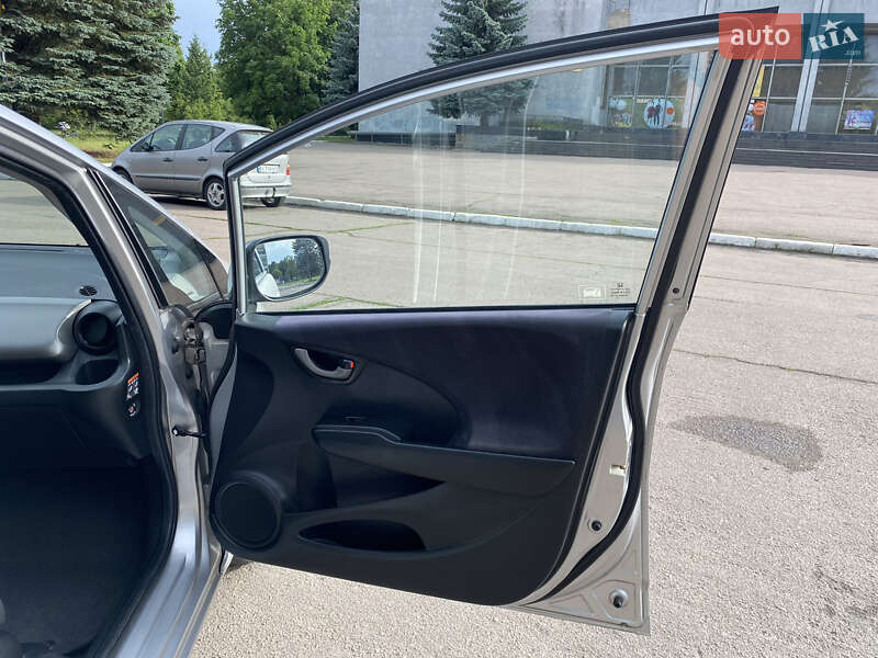 Хэтчбек Honda Jazz 2009 в Ровно