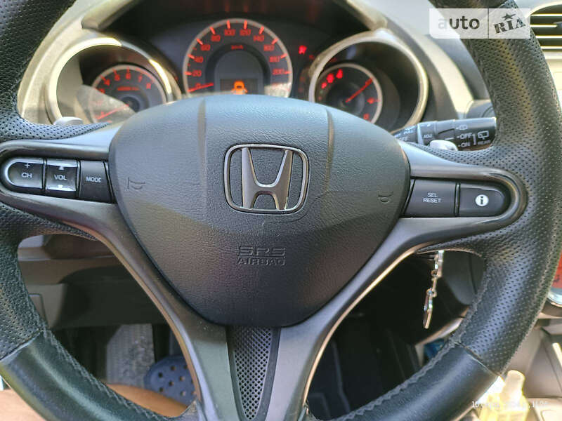 Хэтчбек Honda Jazz 2012 в Ровно фото 14 Хэтчбек Honda Jazz 2012 в Ровно
