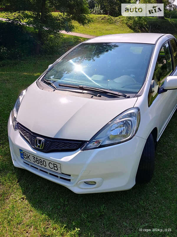 Хэтчбек Honda Jazz 2012 в Ровно фото 18 Хэтчбек Honda Jazz 2012 в Ровно