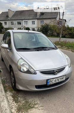 Хэтчбек Honda Jazz 2006 в Львове