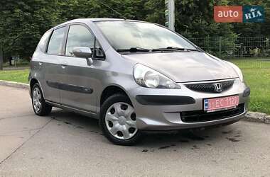 Хэтчбек Honda Jazz 2005 в 