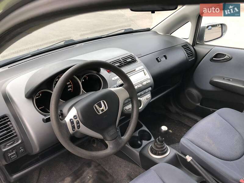 Хэтчбек Honda Jazz 2005 в Луцке