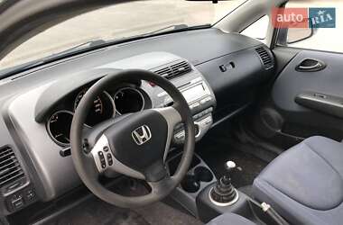 Хэтчбек Honda Jazz 2005 в 
