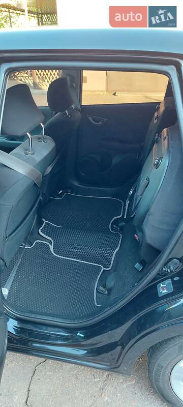 Хетчбек Honda Jazz 2009 в Ромнах