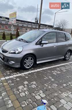 Хетчбек Honda Jazz 2006 в Червонограді