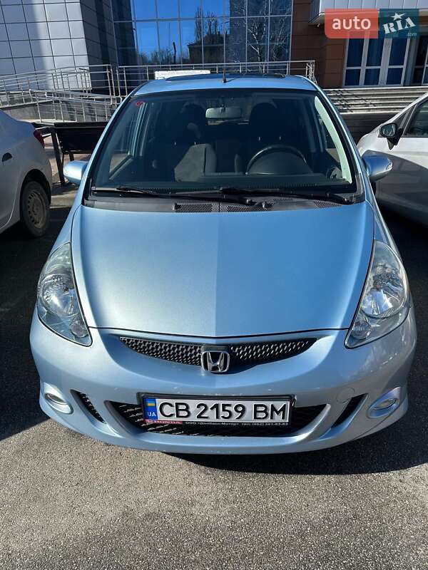 Хэтчбек Honda Jazz 2007 в 