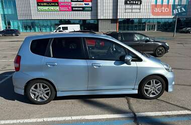 Хэтчбек Honda Jazz 2007 в 