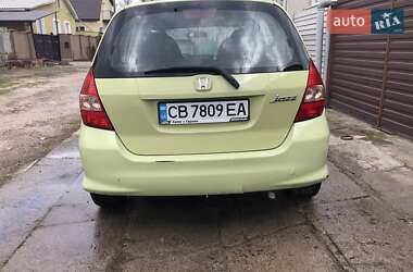 Хэтчбек Honda Jazz 2005 в 