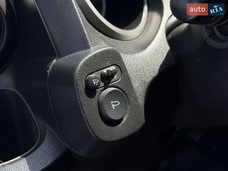 Хетчбек Honda Jazz 2010 в Рівному