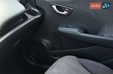 Хетчбек Honda Jazz 2010 в 