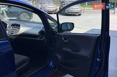 Хетчбек Honda Jazz 2010 в 