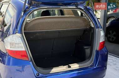 Хетчбек Honda Jazz 2010 в 