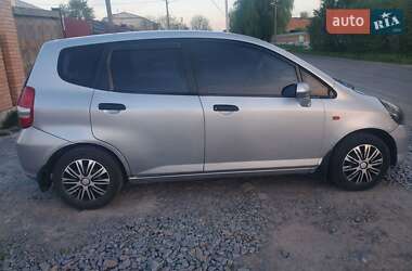 Хэтчбек Honda Jazz 2002 в 