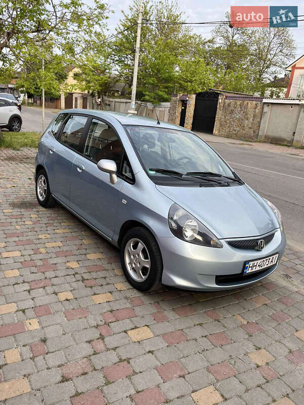 Хетчбек Honda Jazz 2007 в 