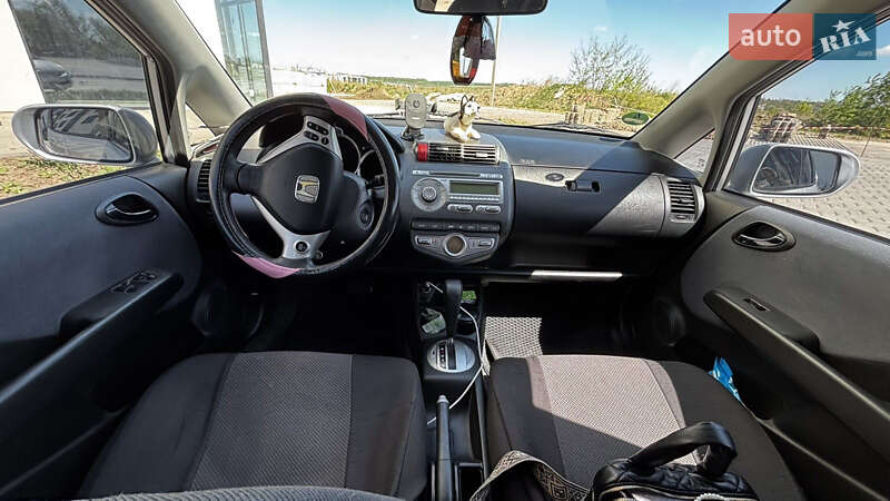 Хэтчбек Honda Jazz 2008 в Ровно