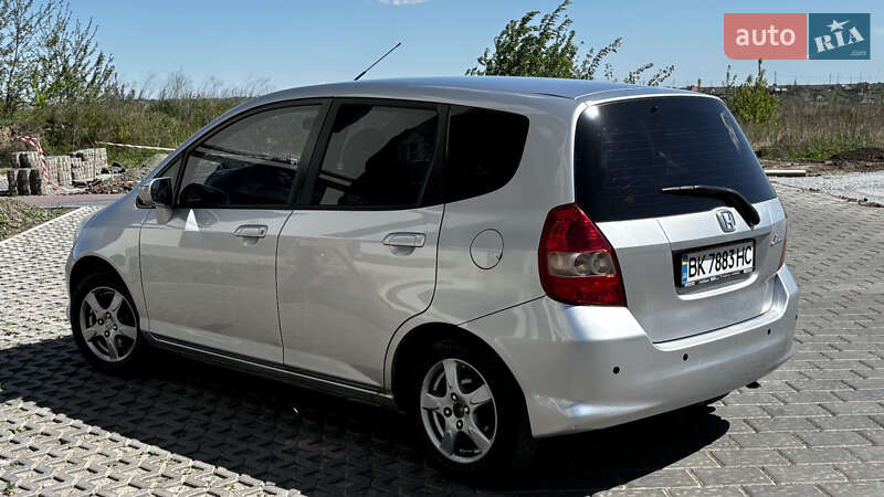 Хэтчбек Honda Jazz 2008 в Ровно