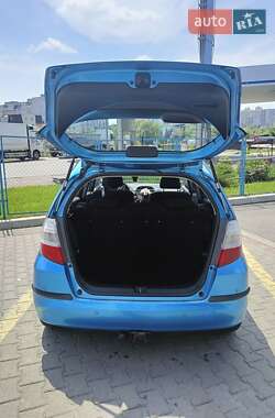 Хэтчбек Honda Jazz 2010 в 