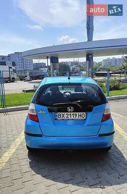 Хэтчбек Honda Jazz 2010 в 