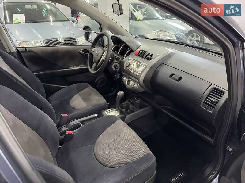 Хэтчбек Honda Jazz 2007 в Каменском