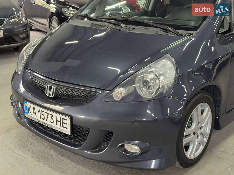 Хэтчбек Honda Jazz 2007 в Каменском