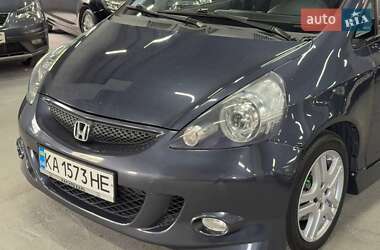 Хэтчбек Honda Jazz 2007 в 