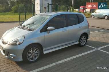 Хэтчбек Honda Jazz 2007 в 