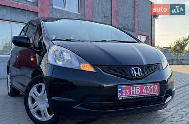 Хэтчбек Honda Jazz 2010 в 