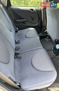 Хэтчбек Honda Jazz 2005 в 