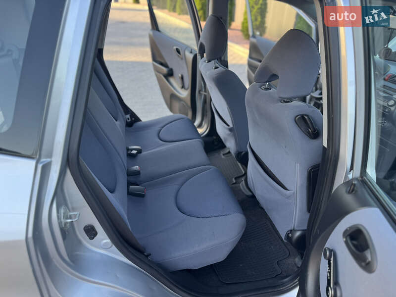 Хэтчбек Honda Jazz 2003 в Одессе