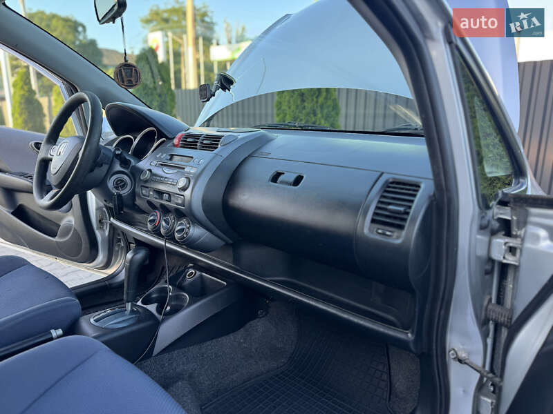 Хэтчбек Honda Jazz 2003 в Одессе