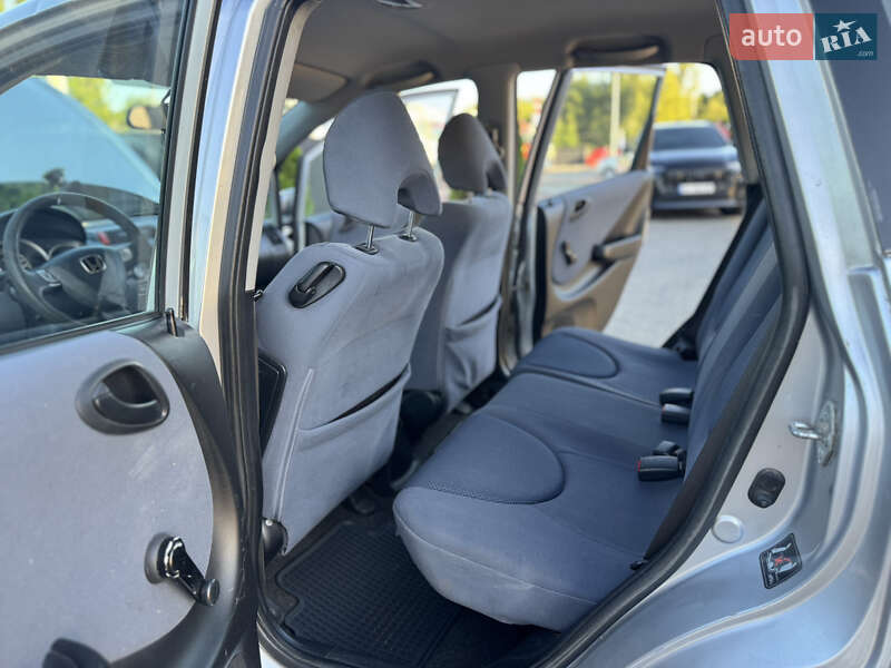 Хэтчбек Honda Jazz 2003 в Одессе