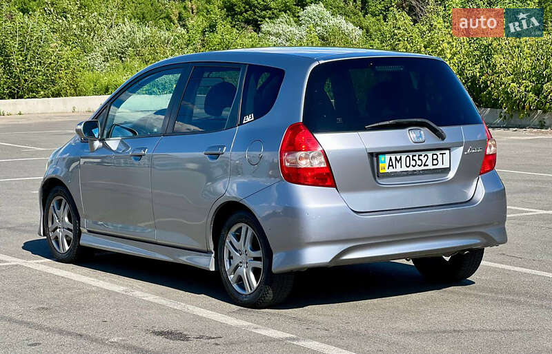 Хетчбек Honda Jazz 2008 в Ірпені