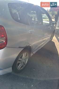 Хэтчбек Honda Jazz 2006 в 