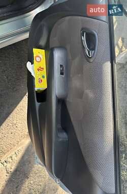 Хэтчбек Honda Jazz 2006 в 