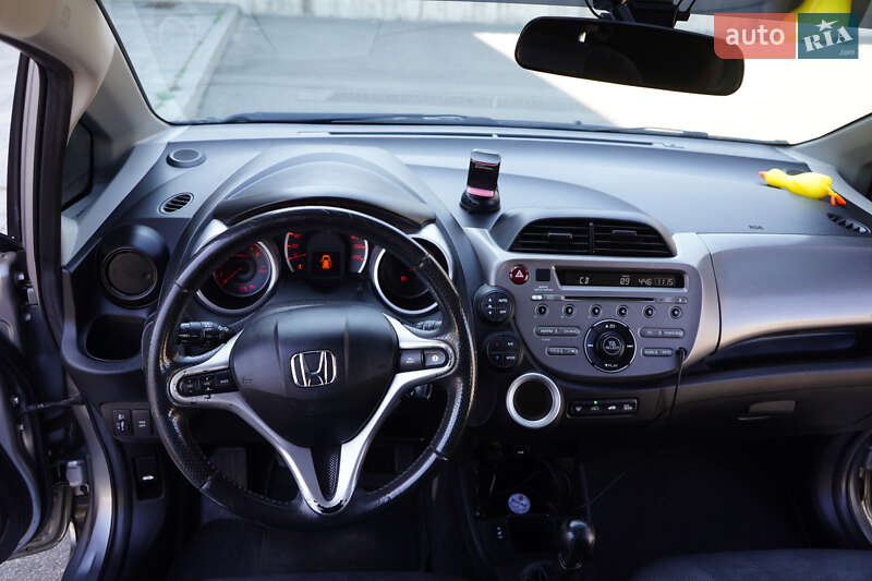 Хэтчбек Honda Jazz 2009 в Киеве
