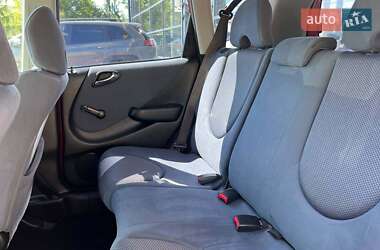 Хэтчбек Honda Jazz 2005 в 