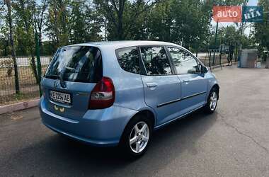 Хэтчбек Honda Jazz 2004 в 