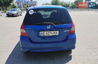 Хэтчбек Honda Jazz 2006 в 