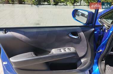 Хэтчбек Honda Jazz 2006 в 
