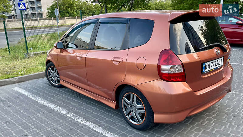 Хэтчбек Honda Jazz 2006 в Киеве фото 3 Хэтчбек Honda Jazz 2006 в Киеве