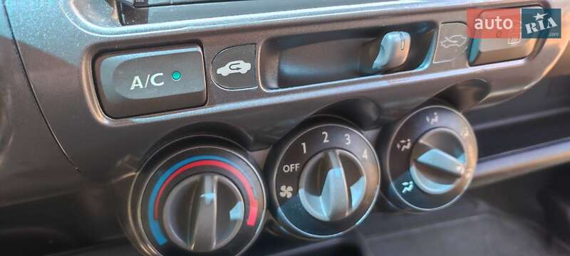 Хэтчбек Honda Jazz 2006 в Дрогобыче фото 24 Хэтчбек Honda Jazz 2006 в Дрогобыче