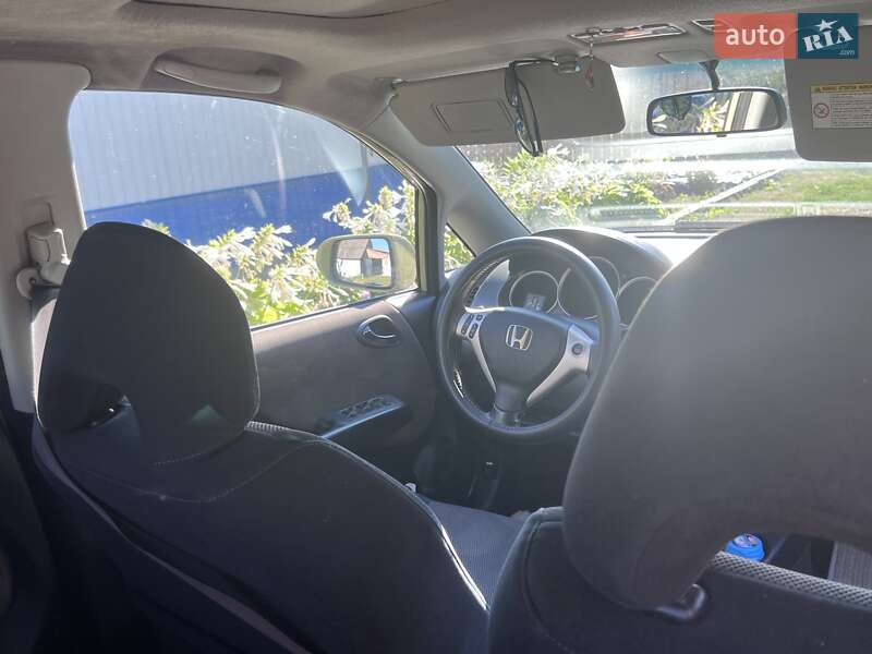 Хэтчбек Honda Jazz 2006 в Пирятине