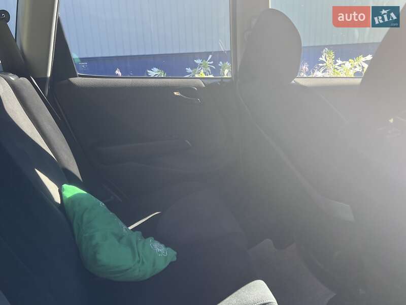 Хэтчбек Honda Jazz 2006 в Пирятине