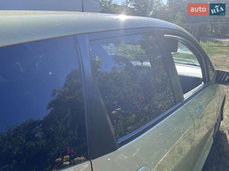 Хэтчбек Honda Jazz 2006 в Пирятине