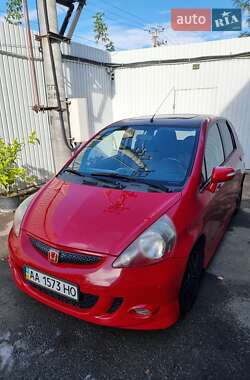 Хетчбек Honda Jazz 2006 в 