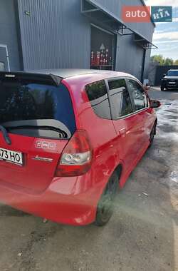 Хетчбек Honda Jazz 2006 в 
