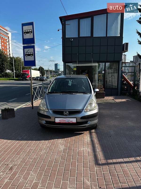 Хетчбек Honda Jazz 2004 в 