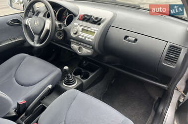 Хэтчбек Honda Jazz 2007 в 